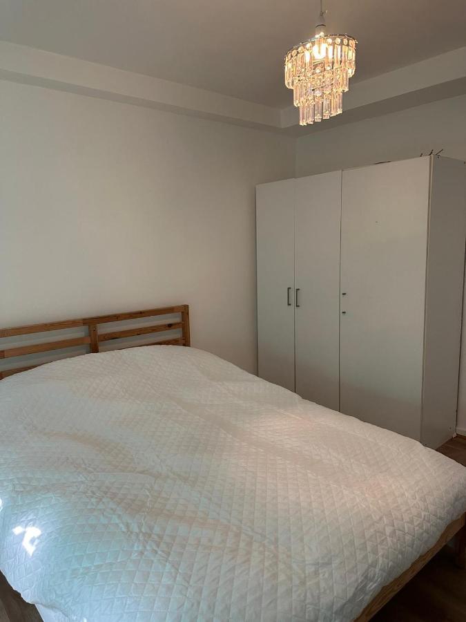 Spacious 2 Bed Flat Barking  Bagian luar foto